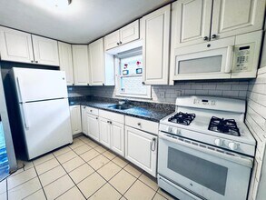 339 70th St in Guttenberg, NJ - Building Photo - Building Photo