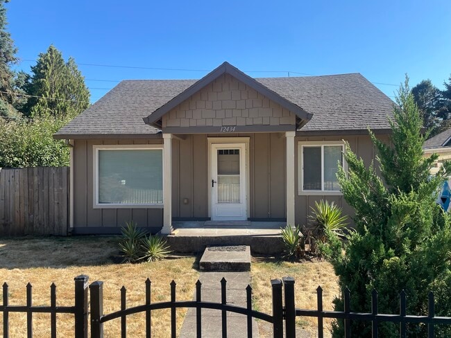 property at 12434 SE Reedway St