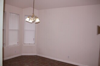 103 Hummingbird Ct in Cedar Creek, TX - Building Photo - Building Photo