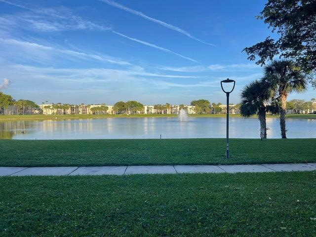 5250 Las Verdes Cir