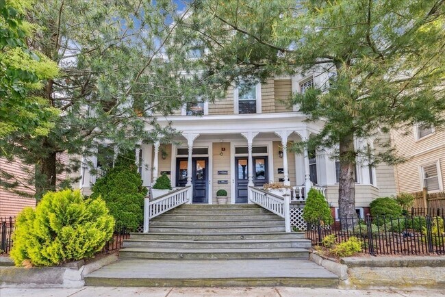 property at 46 Beacon St