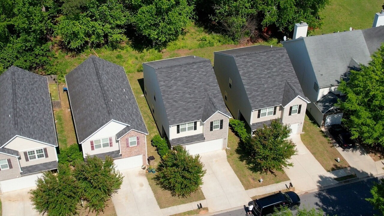 11224 Aliyah Dr in Hampton, GA - Building Photo