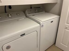 228 Jewel St, Unit 228 Jewel St. Unit 2 in New Orleans, LA - Foto de edificio - Building Photo