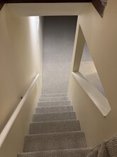 2703 W Haddon Ave, Unit 1 in Chicago, IL - Foto de edificio - Building Photo