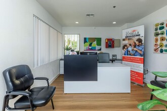 La Estrella Vista in Phoenix, AZ - Building Photo - Building Photo
