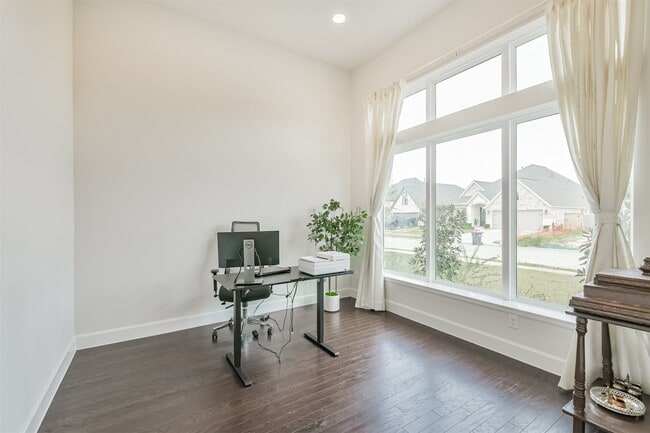 property at 19319 Wild Sabino Wy