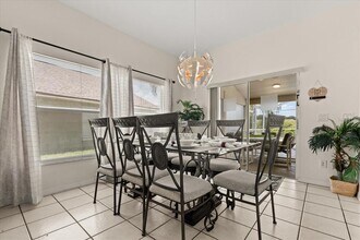 526 Windsor Pl in Davenport, FL - Building Photo - Building Photo