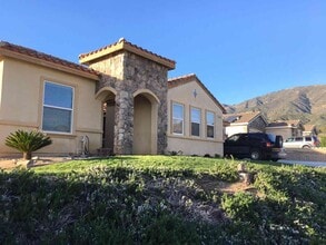 6568 N Caleb Ln, Unit Casita in San Bernardino, CA - Foto de edificio - Building Photo