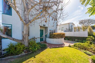 1500 Chestnut Ave in Manhattan Beach, CA - Building Photo - Building Photo