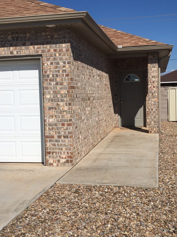 2636 E 14th St in Clovis, NM - Building Photo - Building Photo
