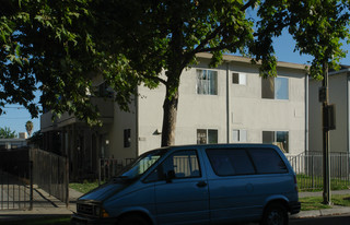 1137 Appian Lane Apartments