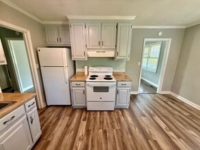 1416 Beech Dr in Burlington, NC - Building Photo - Building Photo