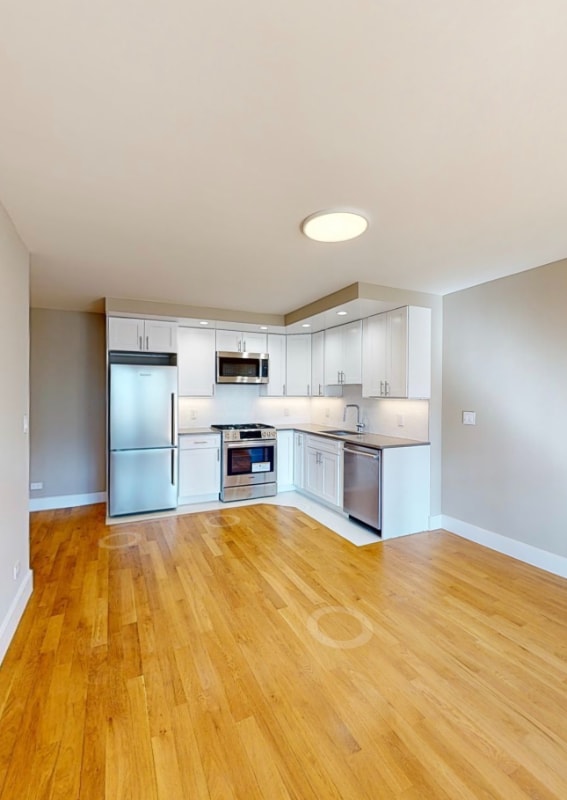 303 Greenwich St-Unit -29D in New York, NY - Building Photo - Building Photo