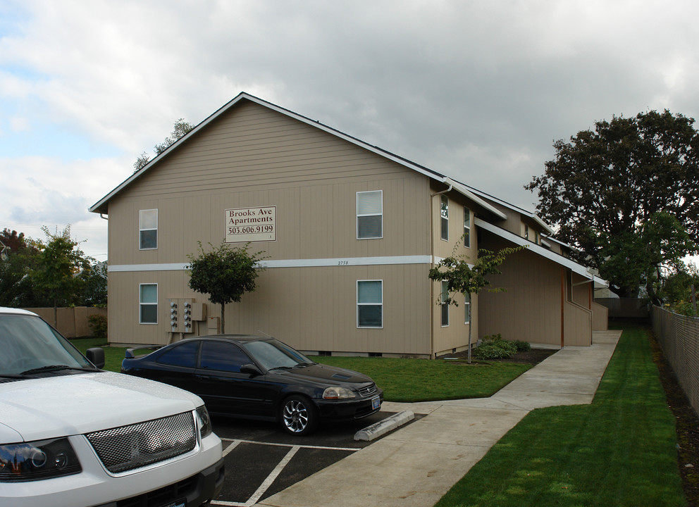 Brooks Ave. apartments in Salem, OR - Building Photo