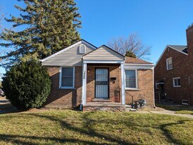 18590 Ashton Ave in Detroit, MI - Building Photo