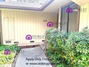 200 Alamo Square Dr in Alamo, CA - Building Photo - Building Photo