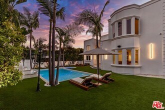 504 Elm Dr in Beverly Hills, CA - Building Photo - Building Photo