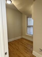 1628 N Central Park Ave, Unit 1ST FL in Chicago, IL - Building Photo - Building Photo