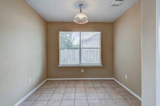 1402 Sycamore Leaf Way in Conroe, TX - Building Photo - Building Photo