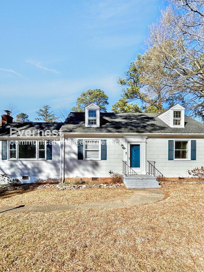 property at 8282 Wonderland Ln