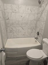 157 14th St SE, Unit C in Huron, SD - Building Photo - Building Photo