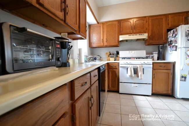 5 Saybrook St in Boston, MA - Building Photo - Building Photo