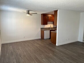 18416 Halsted St in Los Angeles, CA - Building Photo - Building Photo