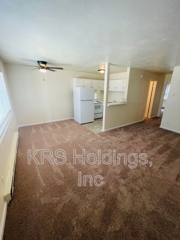 946 W Ocean View Ave in Norfolk, VA - Building Photo - Building Photo