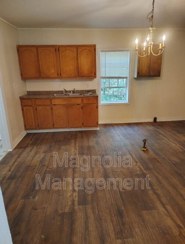 359 Davis St in Henderson, NC - Building Photo - Building Photo