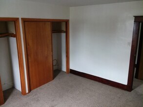 1122 9th St in Mckees Rocks, PA - Foto de edificio - Building Photo