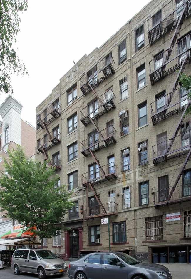 186-188 Clymer St in Brooklyn, NY - Building Photo - Building Photo