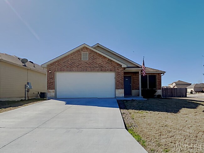 2445 Keyhole Vw in Converse, TX - Building Photo - Building Photo