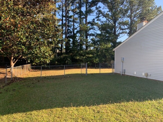 property at 525 Webb Blvd