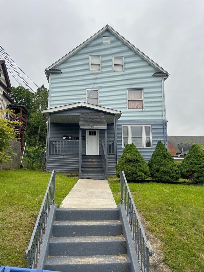 167 Liberty St