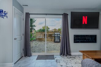 3407 Venice Ave in McHenry, IL - Building Photo - Building Photo