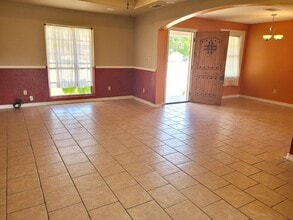 1107 Devereaux St in Jacksonville, TX - Building Photo - Building Photo