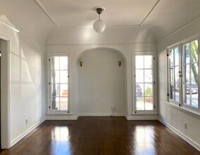 3365 Tyburn St in Los Angeles, CA - Building Photo - Building Photo