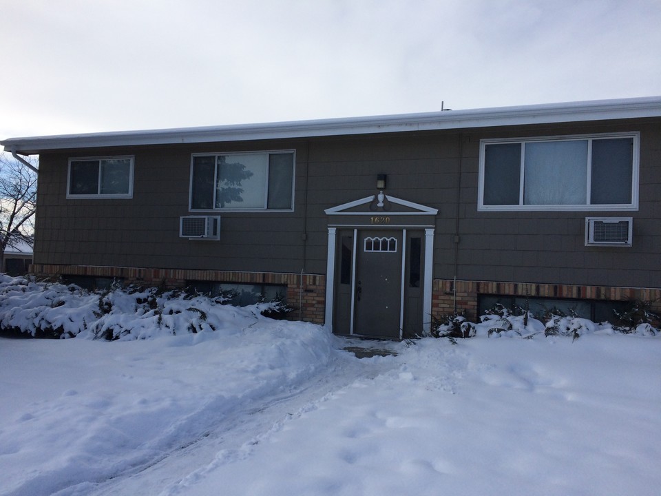 1652 Kelby Dr in Billings, MT - Foto de edificio