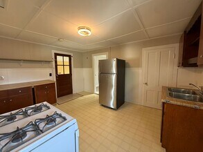 35 Pleasant St in Pittsfield, MA - Building Photo - Building Photo