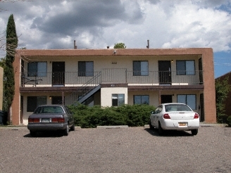 932 Chelwood Park NE in Albuquerque, NM - Foto de edificio - Building Photo