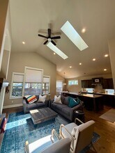 60354 Hedgewood Ln in Bend, OR - Building Photo - Building Photo