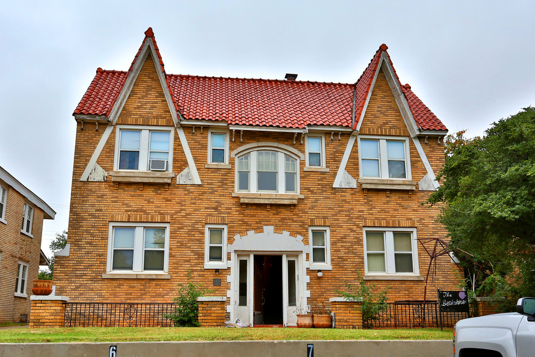 The Berkshire in Oklahoma City, OK - Foto de edificio