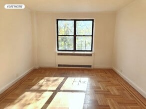 5400 Fieldston Rd in Bronx, NY - Foto de edificio - Building Photo