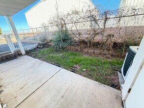 1200 Glen Canyon Dr in Page, AZ - Building Photo - Building Photo