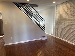 28 Locust St in Merchantville, NJ - Building Photo - Building Photo