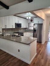 8666 SW 114th Pl in Miami, FL - Building Photo - Building Photo