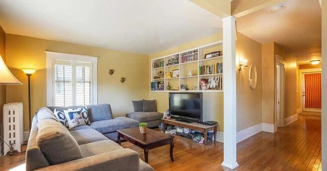 property at 320 Madison Ave SE
