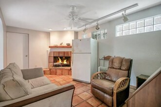 4526 Sheldrake Dr in Orlando, FL - Foto de edificio - Building Photo