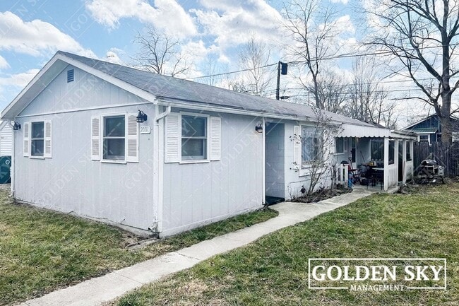 property at 2001 N Janney Ave