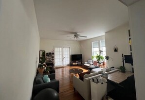 45 Franklin St, Unit 1 in Somerville, MA - Building Photo